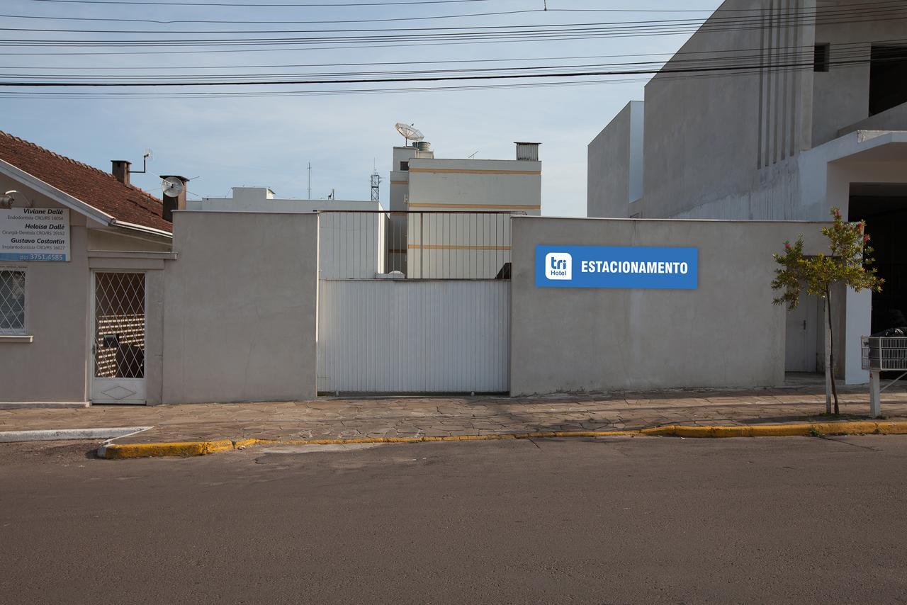 Tri Hotel Encantado Encantado  ภายนอก รูปภาพ